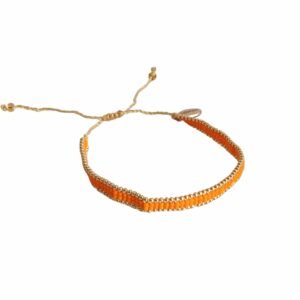 Vevd armbånd med perler